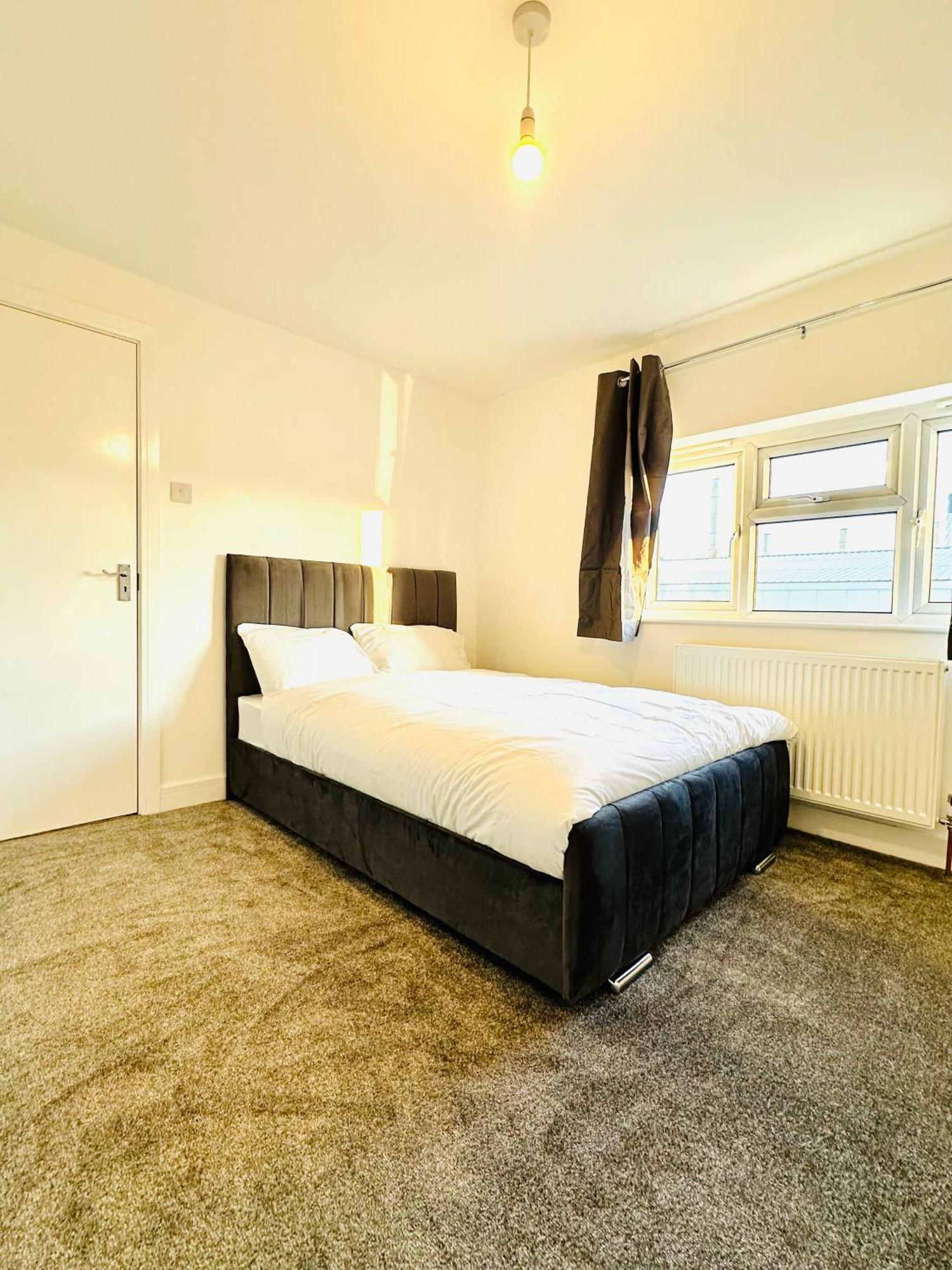 ホテル 224 Newcastle Street Stoke-on-Trent エクステリア 写真